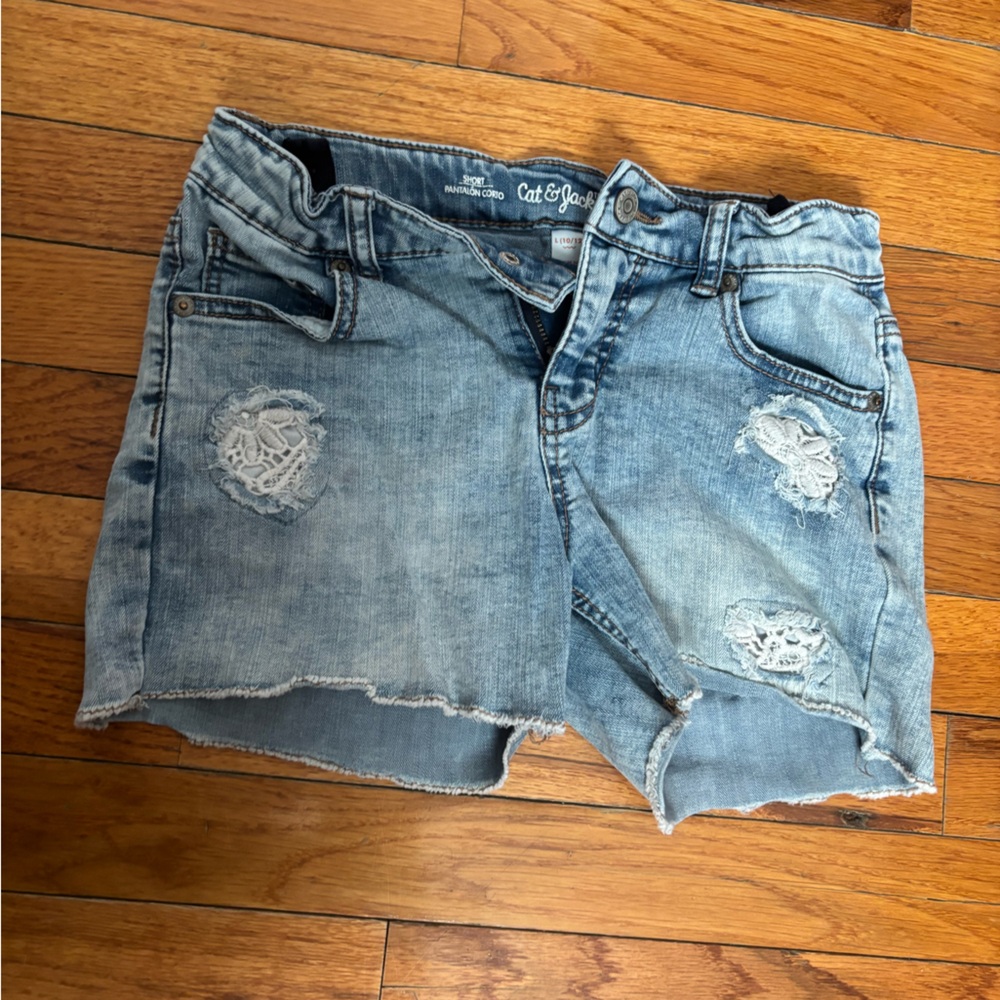 Cat & Jack Kid’s Blue Denim Shorts